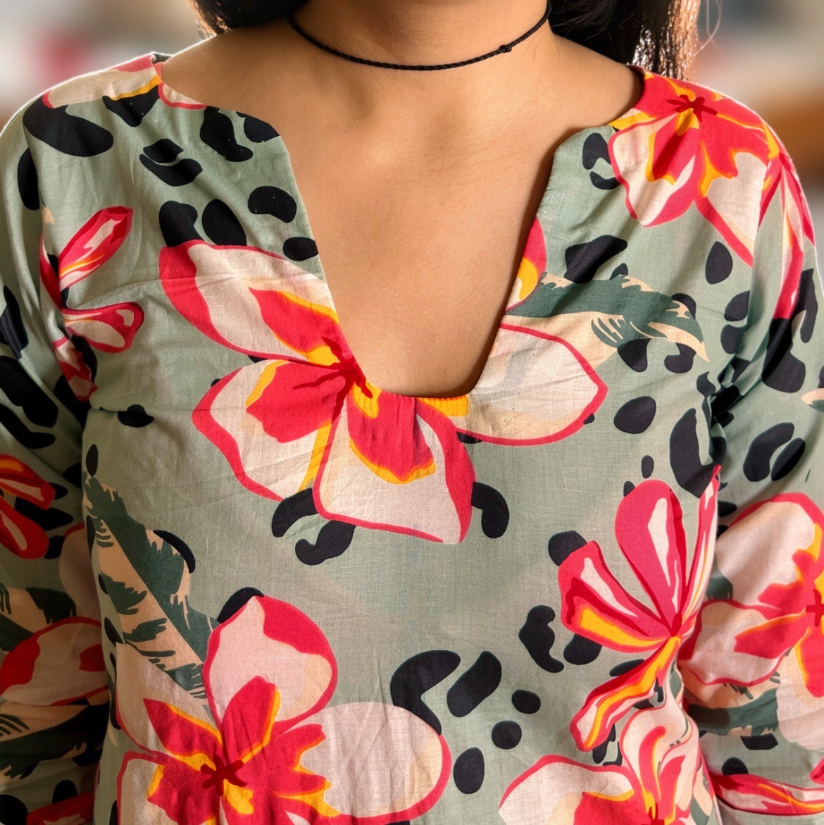 Raahat – Sage Bloom Short Kurti